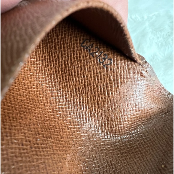 🚫SOLD🚫 Authentic Louis Vuitton Card Case Wallet - Picture 9 of 10